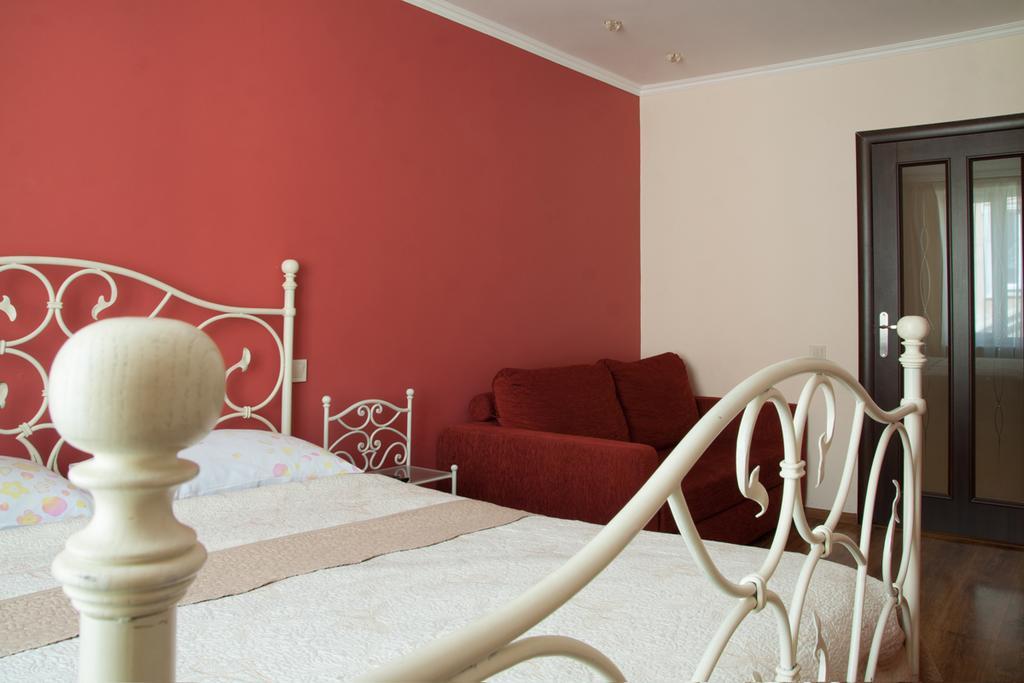 Apartment Roksolana 2 Lviv Exteriör bild